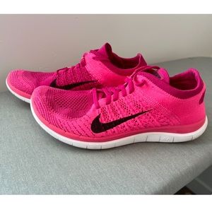 Like New Rare Pink Nike Free Flyknit 4.0